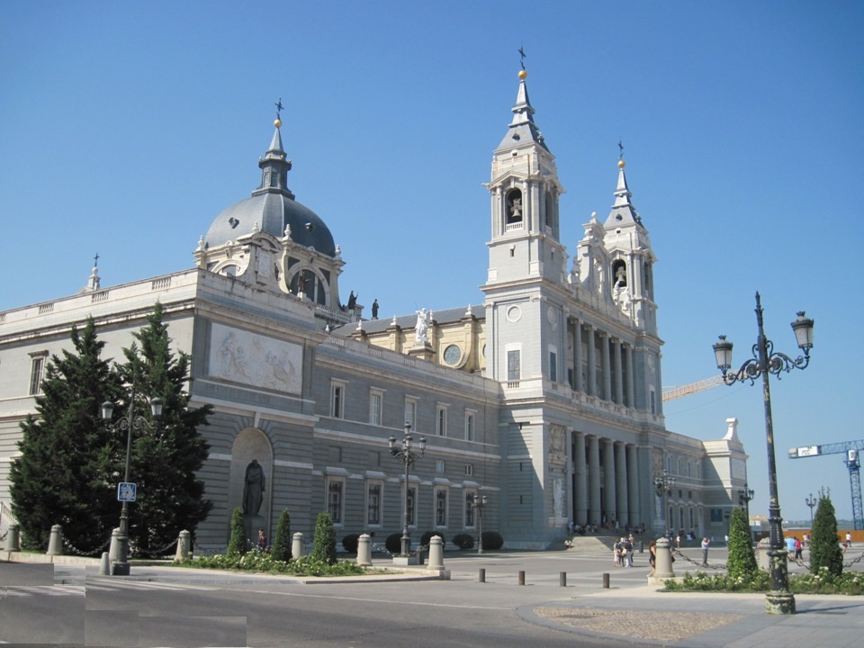 95- Palazzo Reale e la chiesa